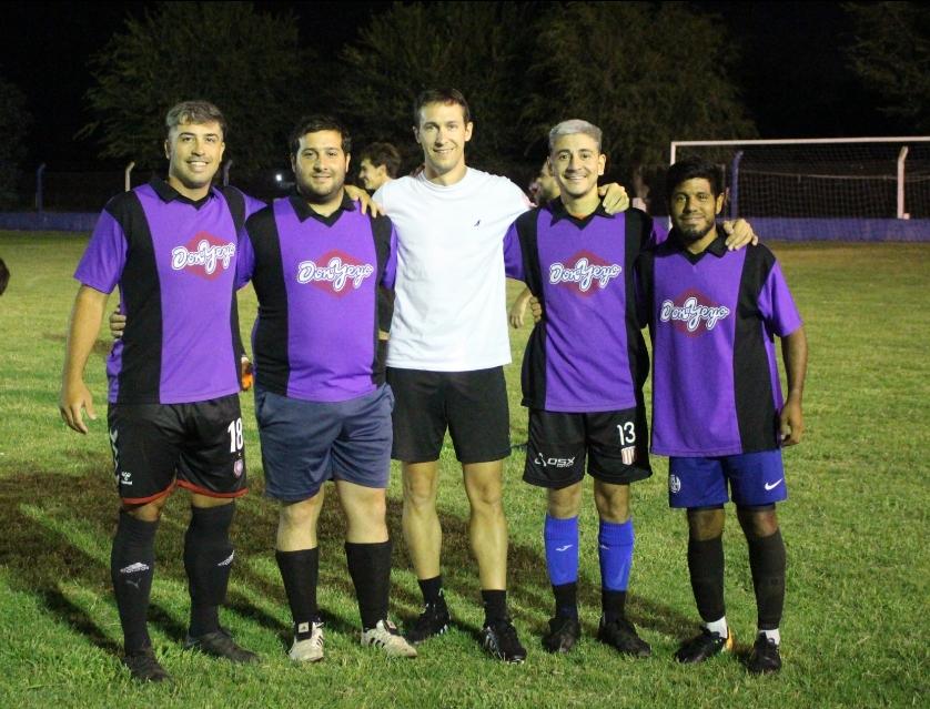 Screenshot_20230122-004304_Photos