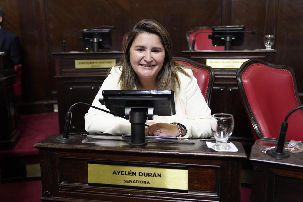 imagen senadora Ayelen Duran 2