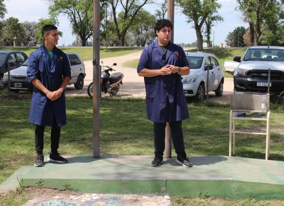 Screenshot_20231116-035529_WhatsApp