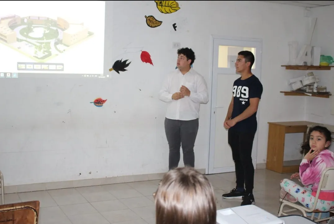 Screenshot_20231013-062103_WhatsApp