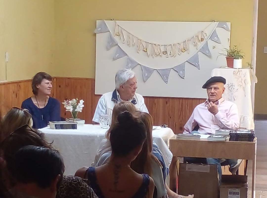 Screenshot_20230107-065839_Facebook