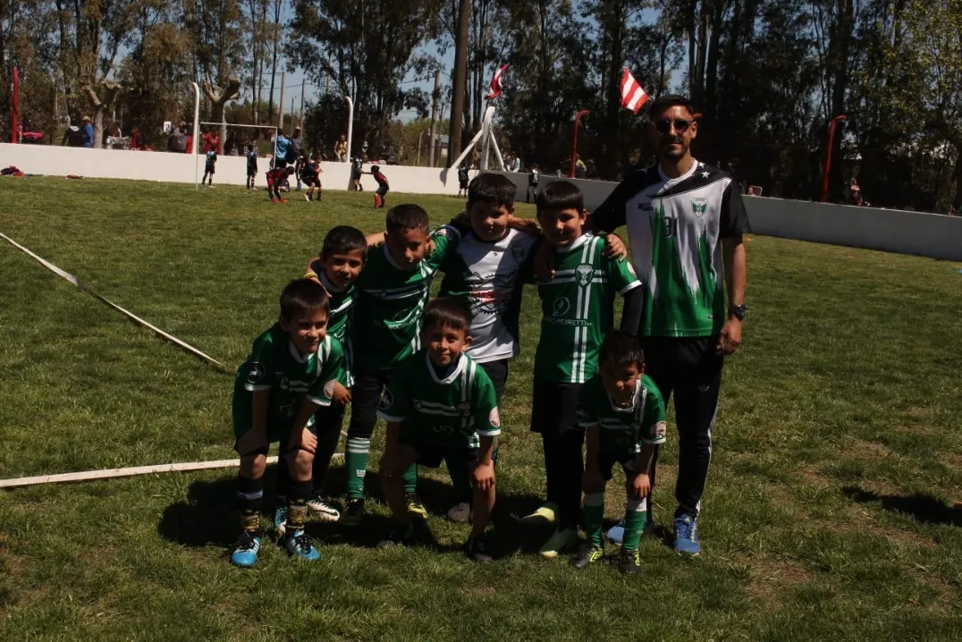 Screenshot_20231014-033416_WhatsApp