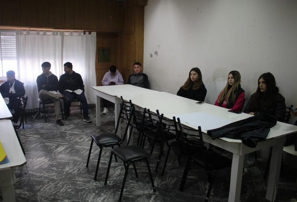 Screenshot_20230616-062343_WhatsApp