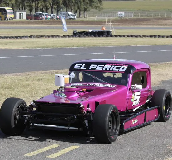 imagen auto Alfredo Perez