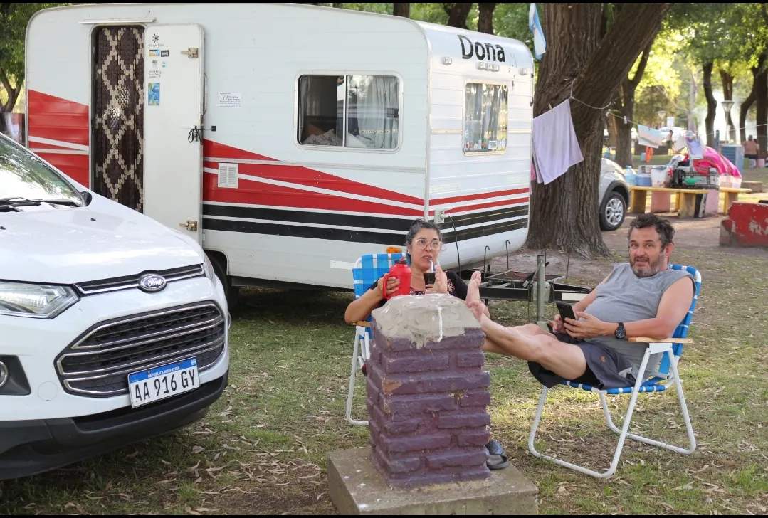 Screenshot_20250105-034445_Photos