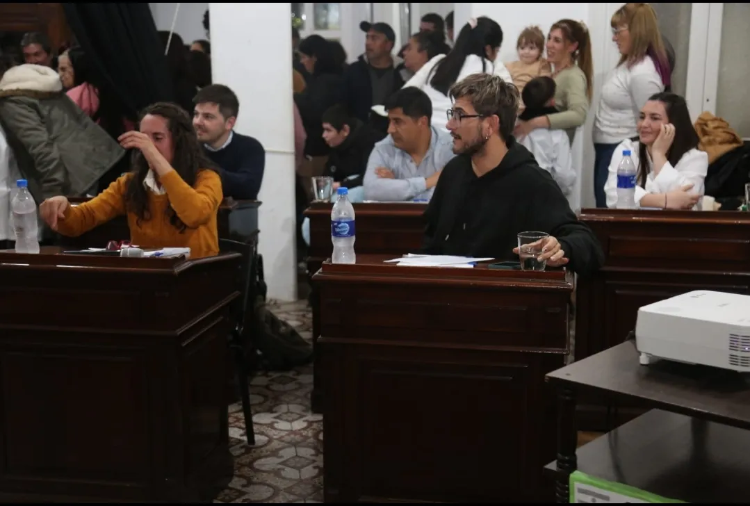 Screenshot_20250613-061340_WhatsApp