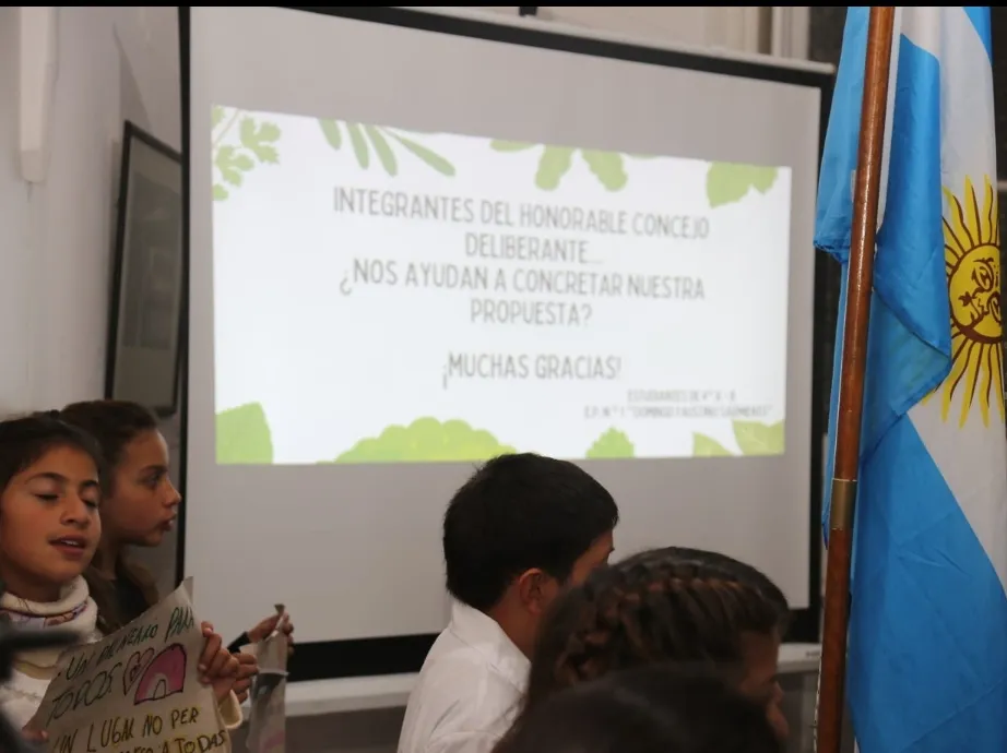 Screenshot_20250613-061242_WhatsApp