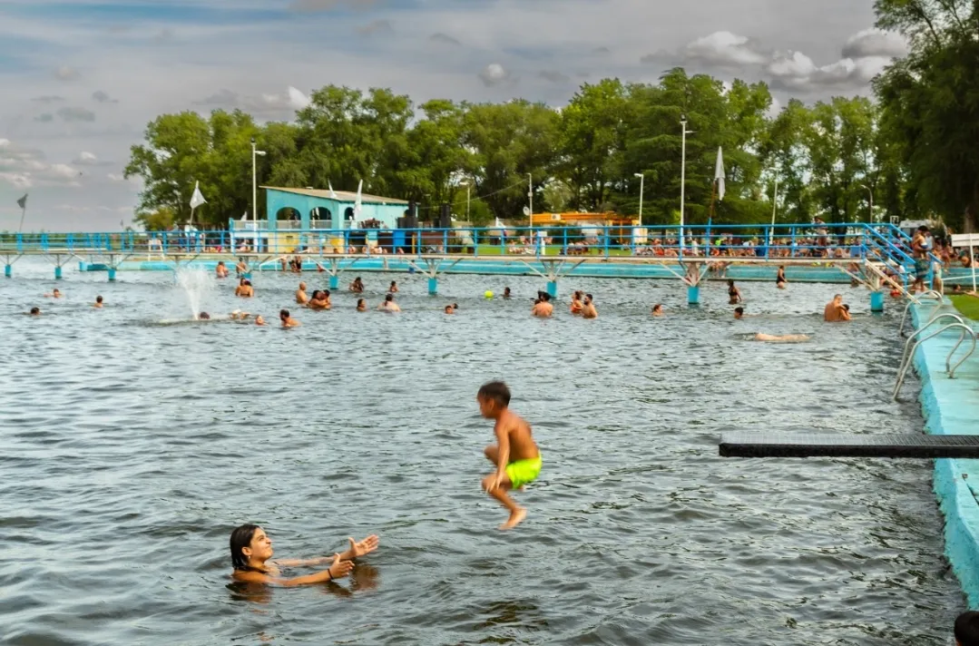 Screenshot_20251029_065043_WhatsApp