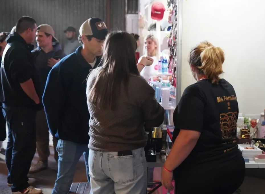 Screenshot_20251117_072020_WhatsApp