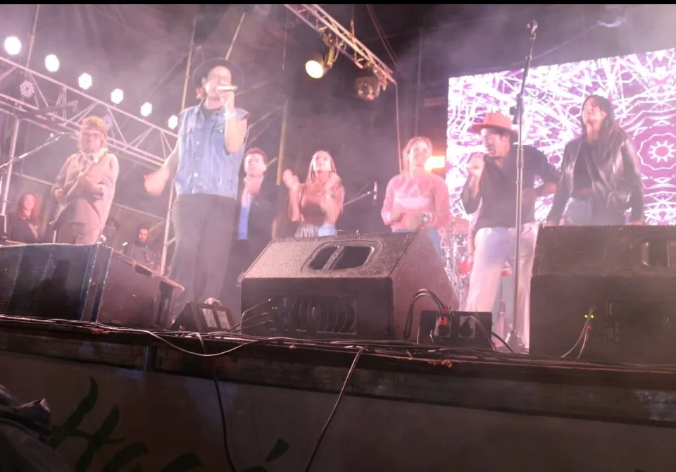 Screenshot_20250217-071050_WhatsApp