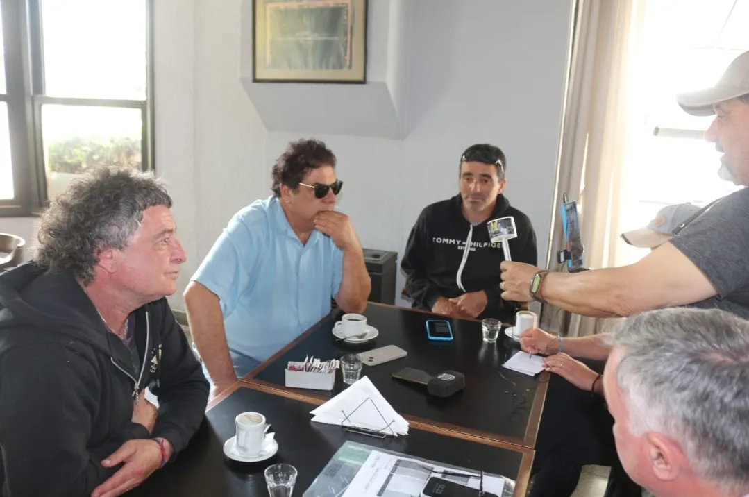 Screenshot_20251104_065620_WhatsApp