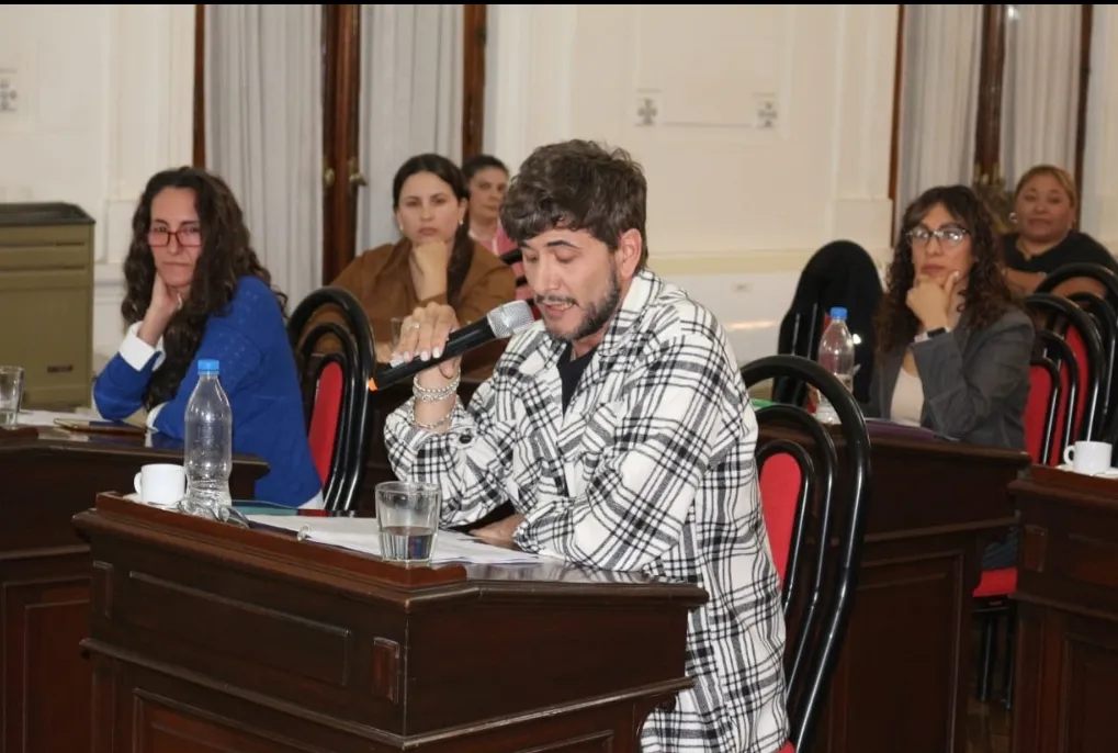 Screenshot_20250912-070041_WhatsApp