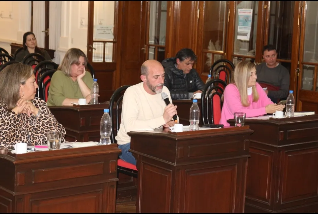 Screenshot_20250912-065933_WhatsApp