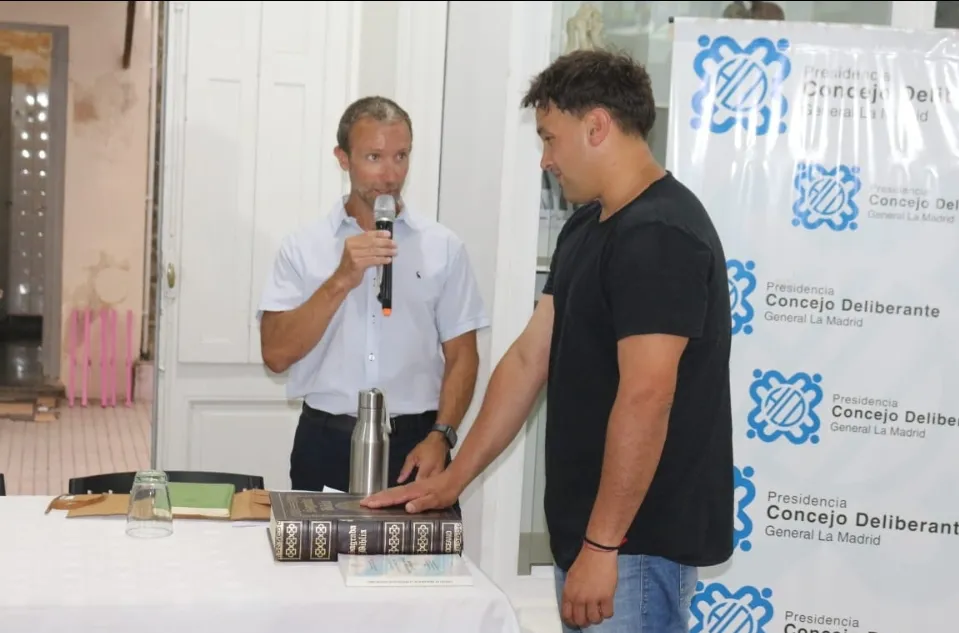 Screenshot_20251211_064917_WhatsApp