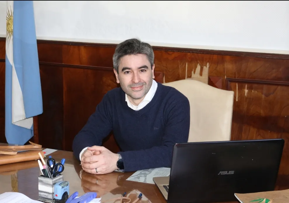 Screenshot_20240716-003847_Photos