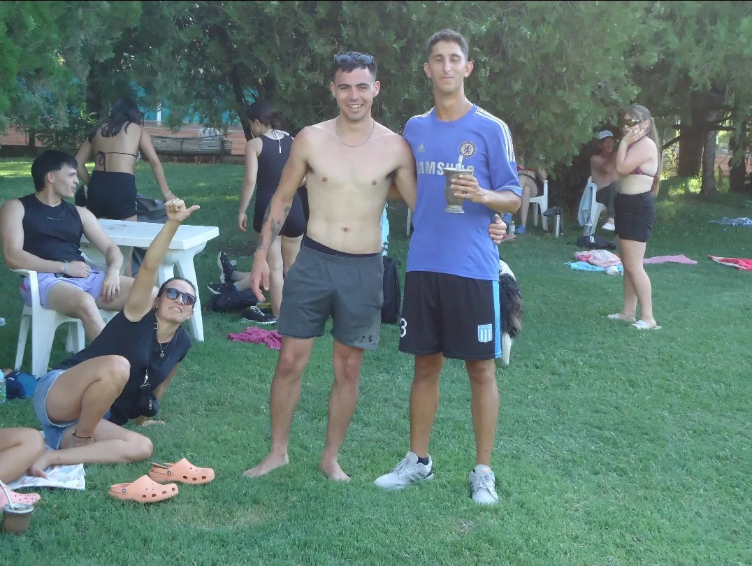 Screenshot_20240121-035007_Photos