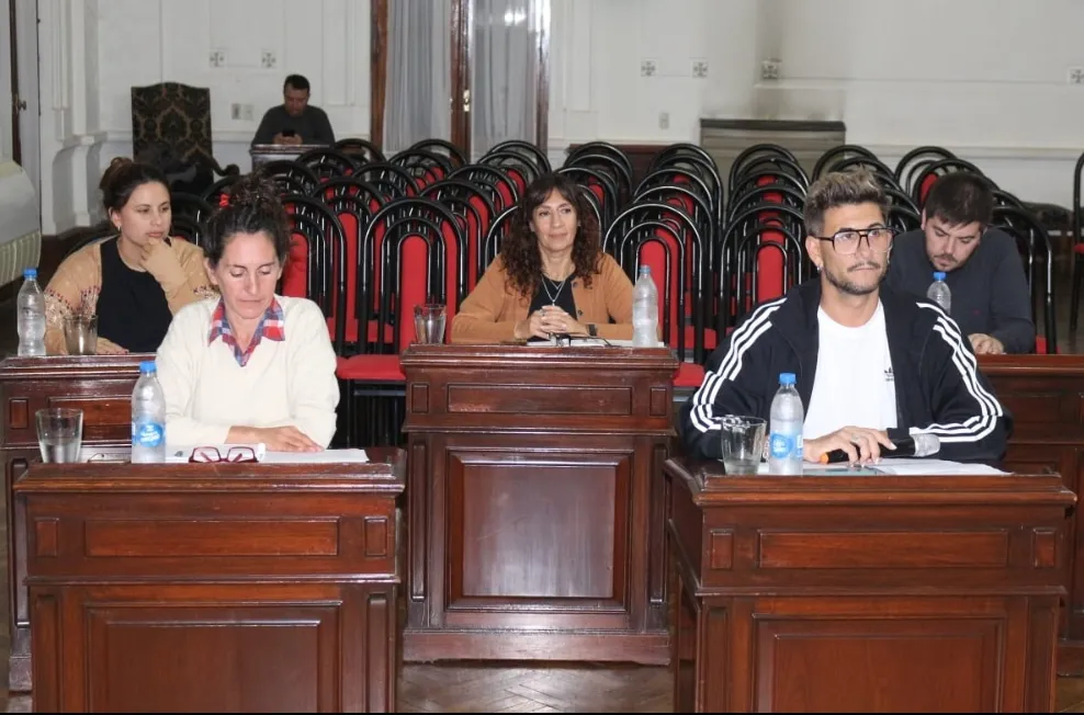 Screenshot_20250411-070630_WhatsApp