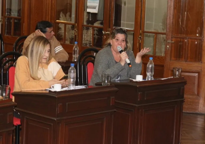 Screenshot_20250815-071400_WhatsApp