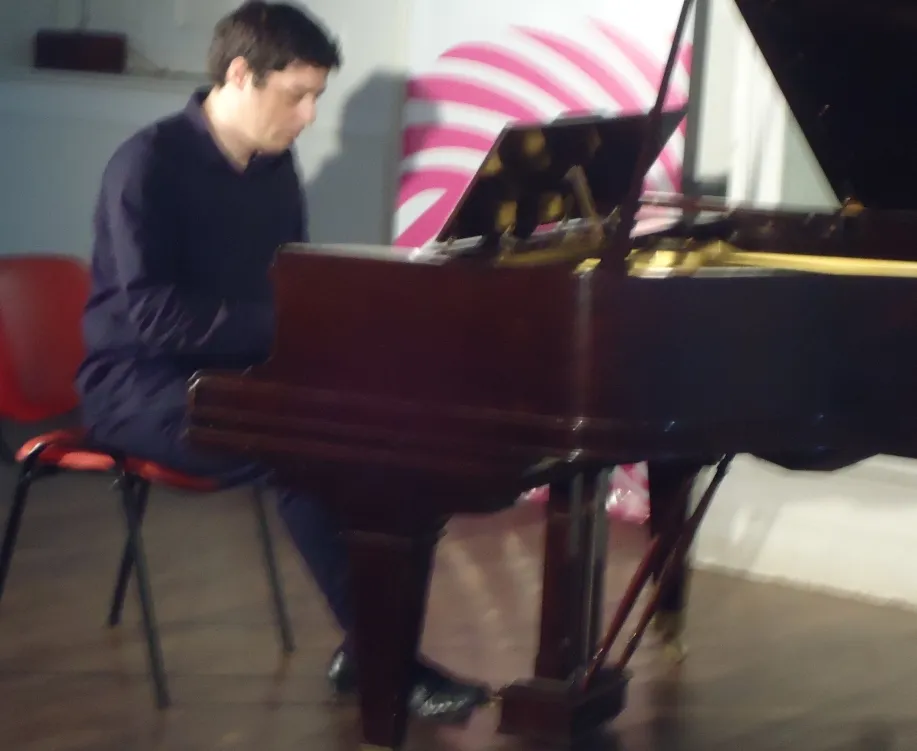 Screenshot_20251109_071756_Gallery