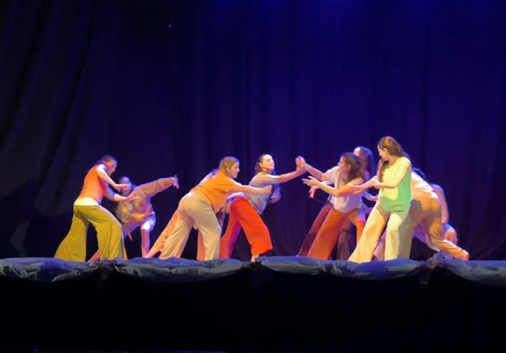 Screenshot_20251110_065842_WhatsApp