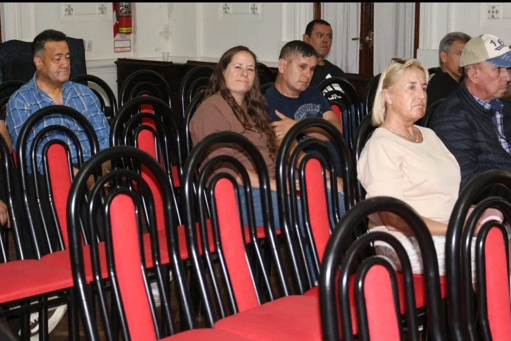 Screenshot_20241208-061757_WhatsApp