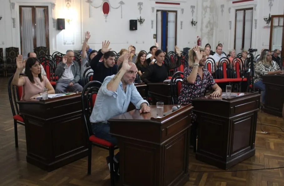 Screenshot_20231228-054845_WhatsApp