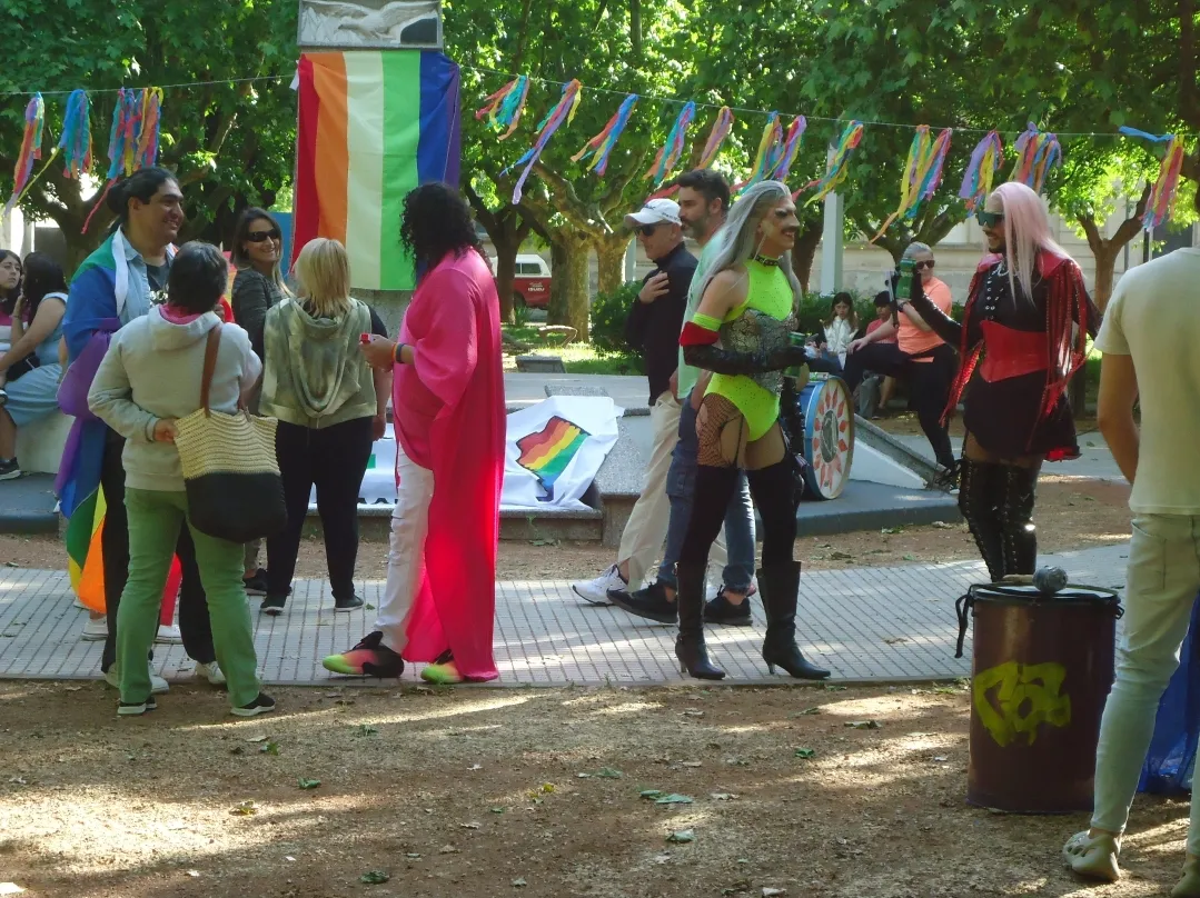 Screenshot_20251109_071654_Gallery