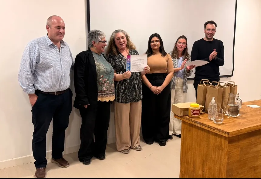 Screenshot_20250911-050823_WhatsApp