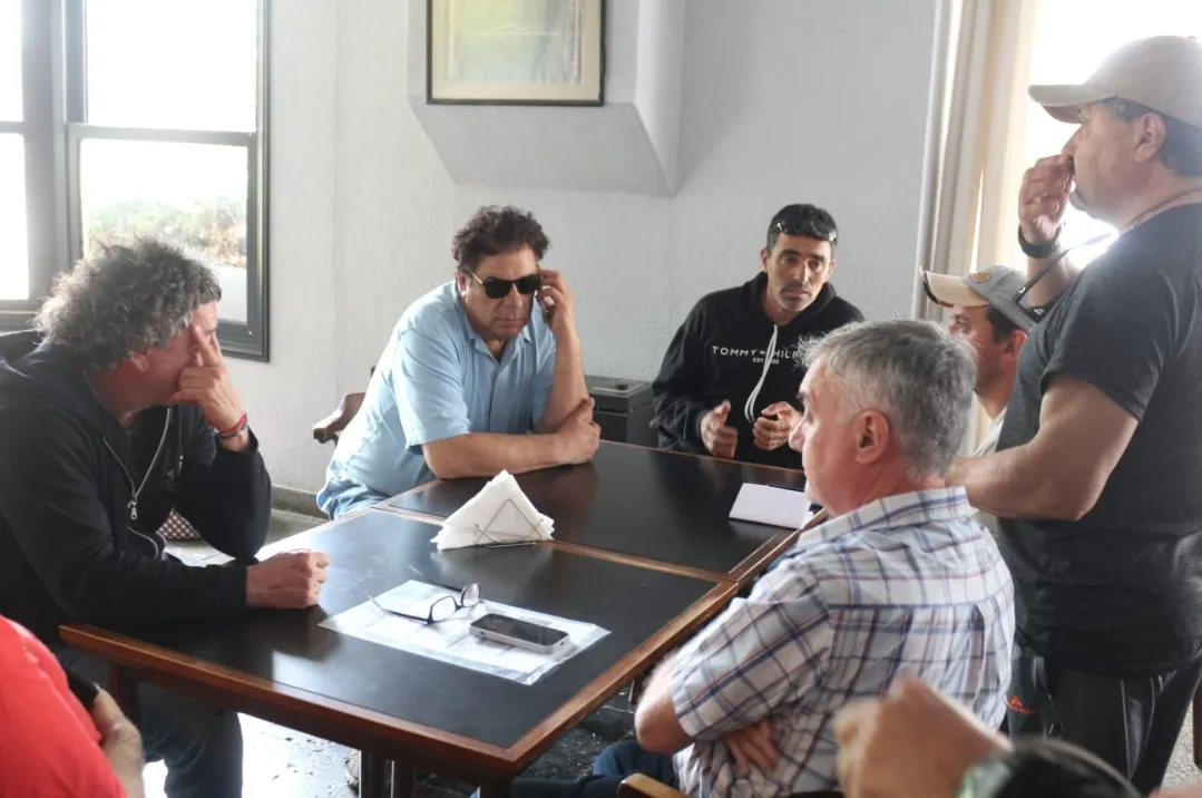 Screenshot_20251104_065700_WhatsApp