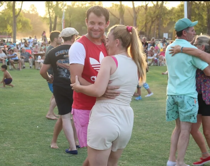 Screenshot_20250203-013433_WhatsApp