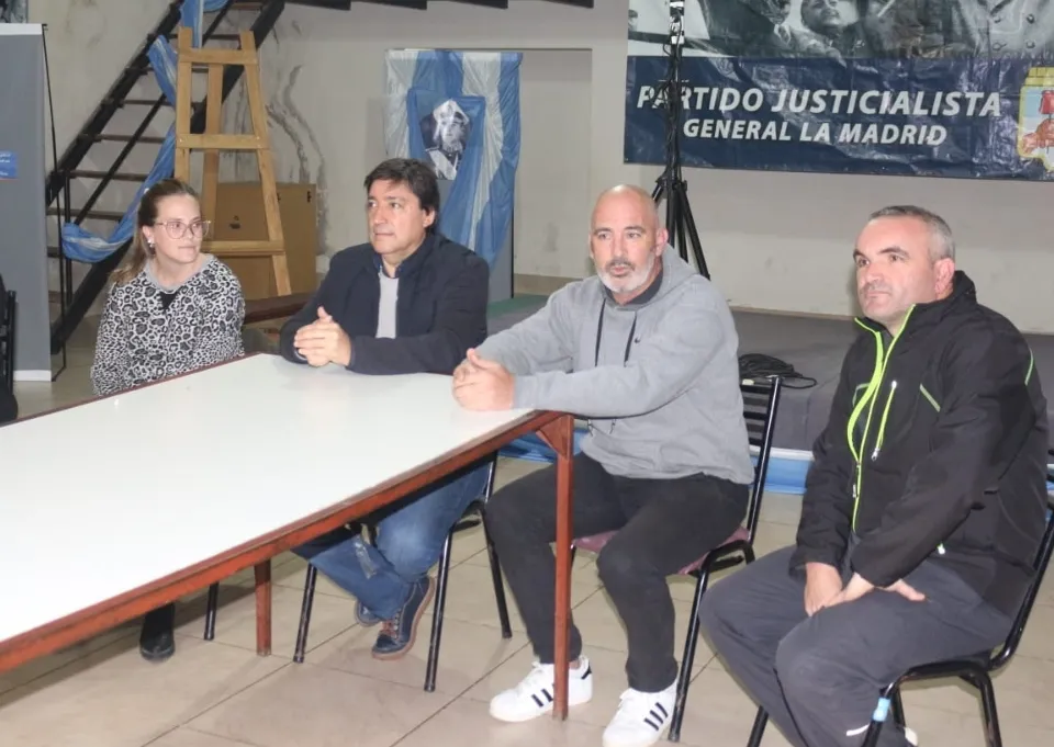 Screenshot_20250801-063359_WhatsApp