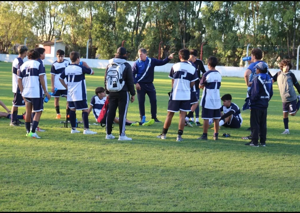 Screenshot_20250406-083742_WhatsApp