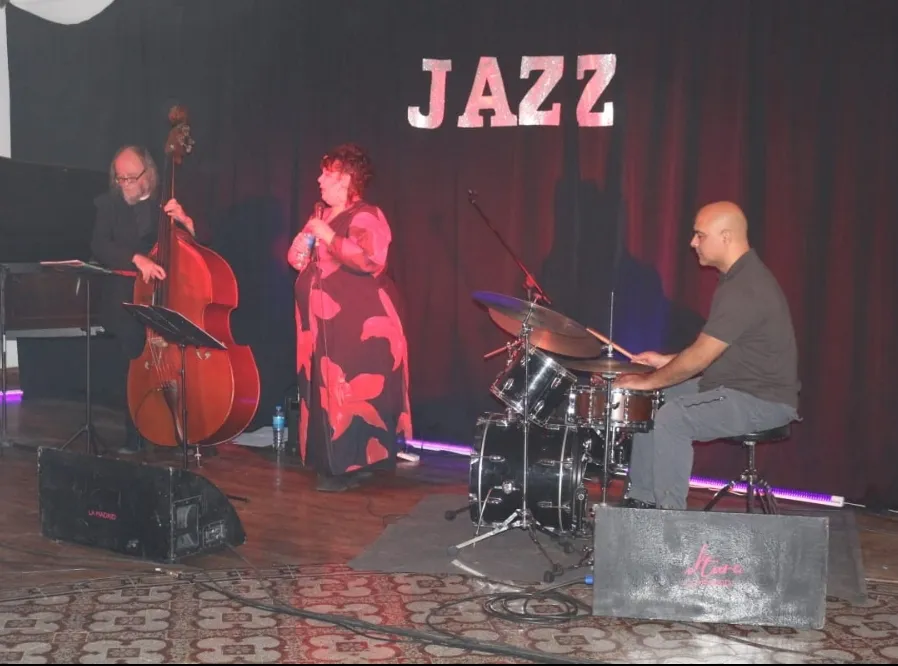 Screenshot_20250616-072448_WhatsApp