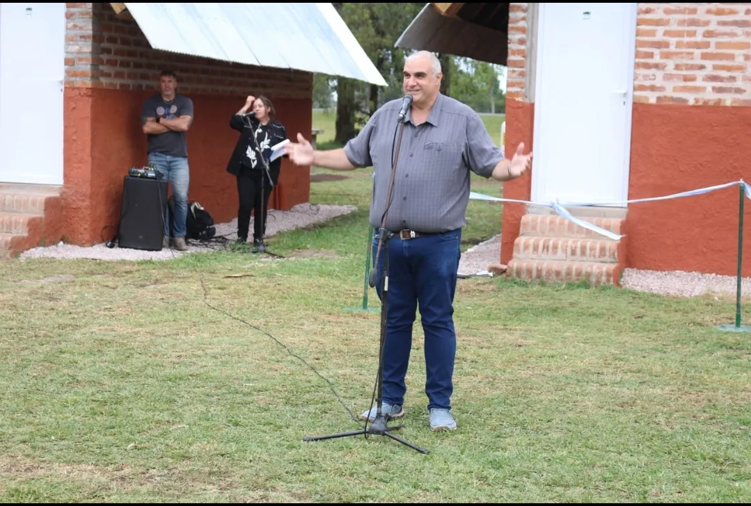 Screenshot_20250215-070552_WhatsApp