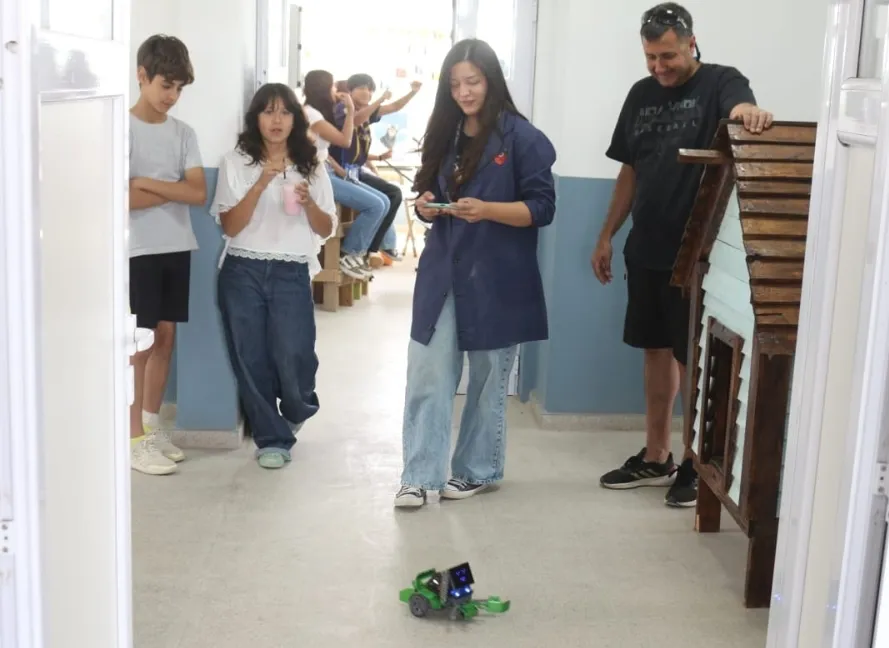 Screenshot_20251119_065730_WhatsApp