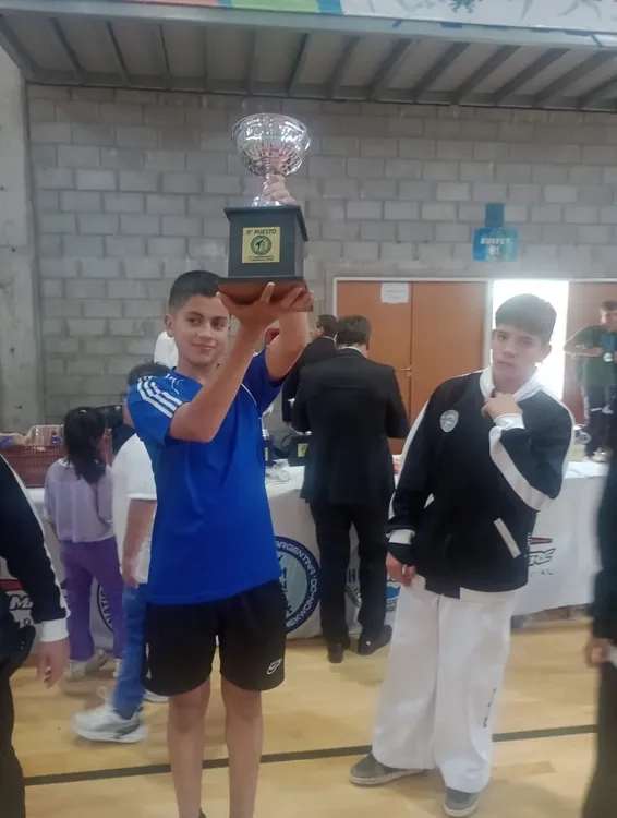 Screenshot_20251124_065853_WhatsApp