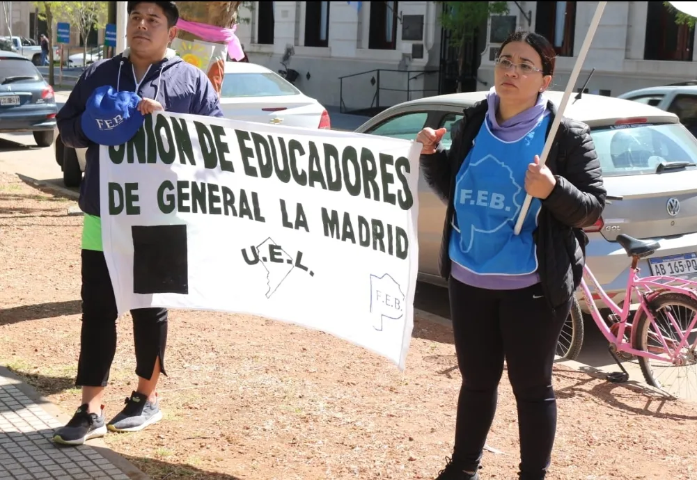 Screenshot_20241003-063100_WhatsApp