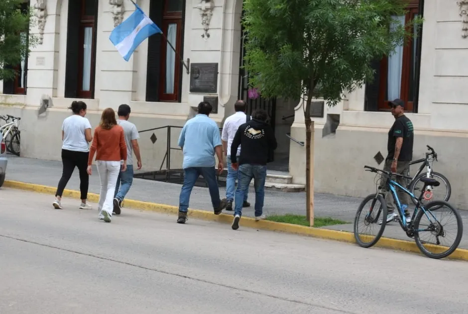 Screenshot_20251104_065418_WhatsApp