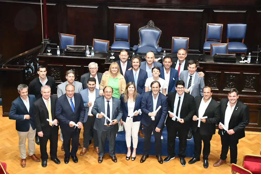 imagen diplomas a Intendentes