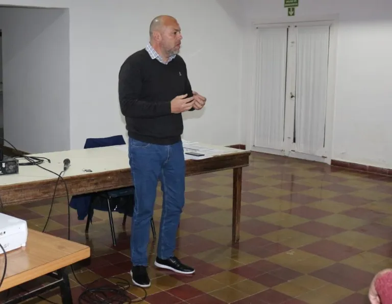 Screenshot_20240925-063200_WhatsApp