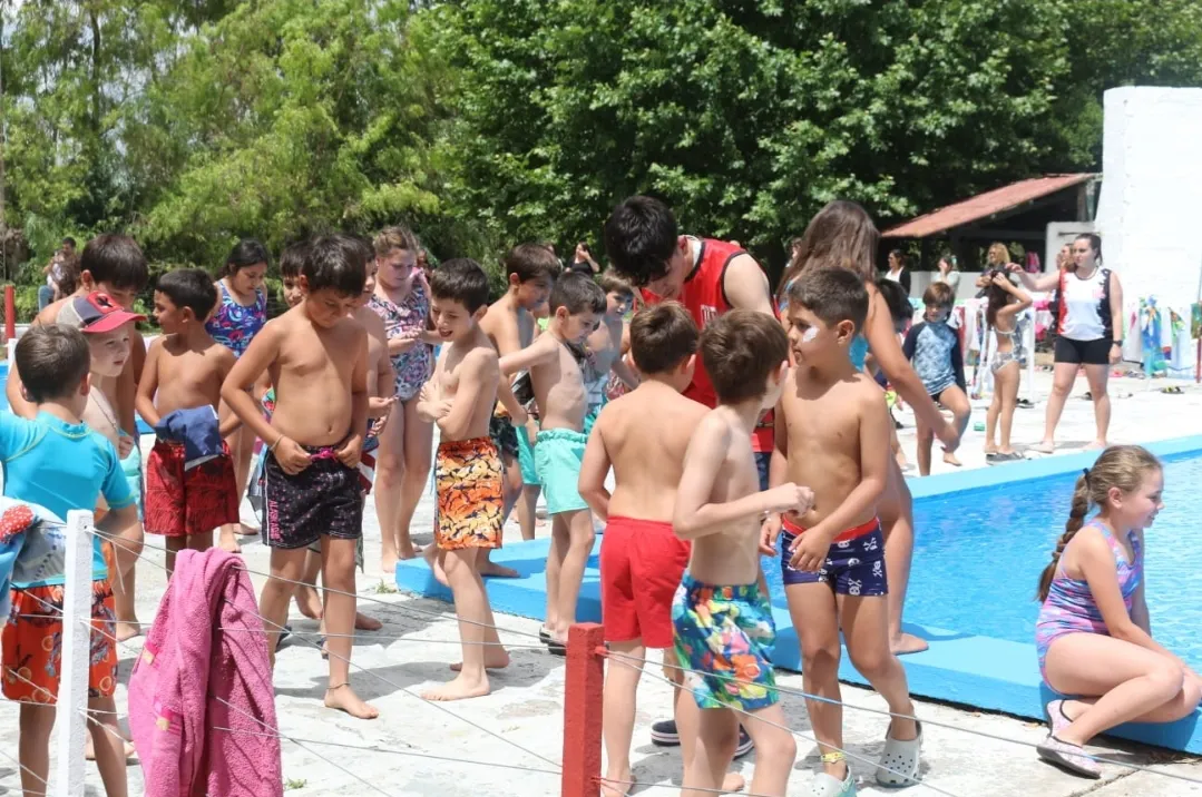 Screenshot_20251216_070018_WhatsApp