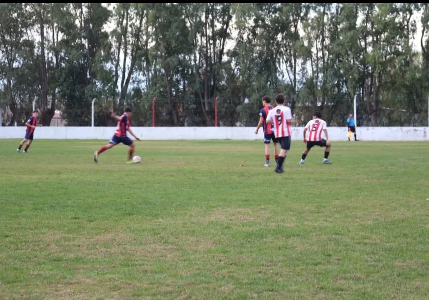 Screenshot_20250608-045251_WhatsApp