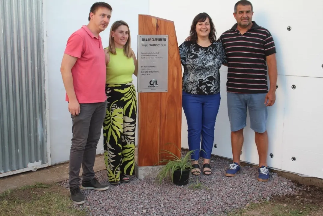 Screenshot_20231208-062830_WhatsApp