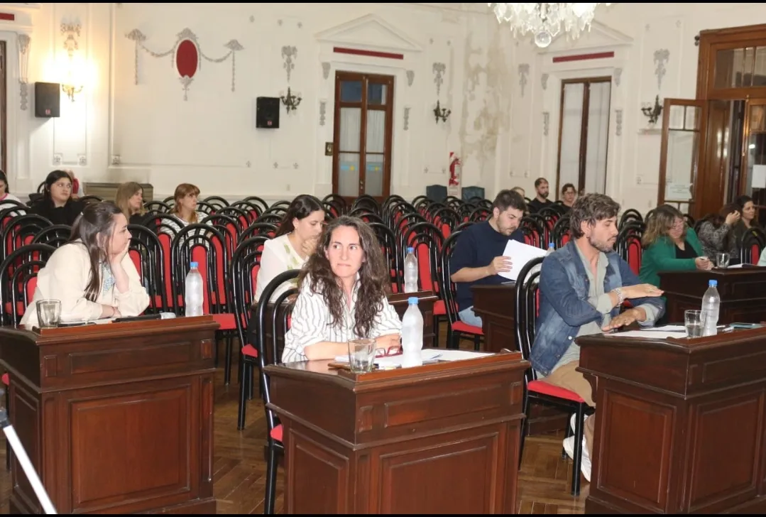 Screenshot_20251010-071200_WhatsApp