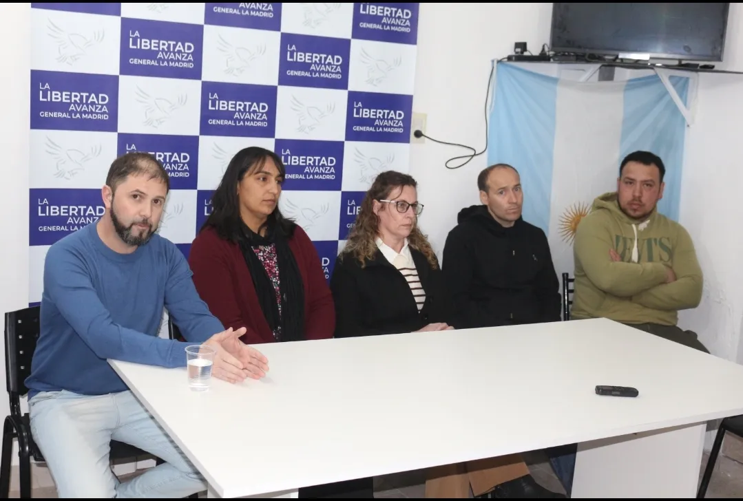 Screenshot_20250808-224528_WhatsApp