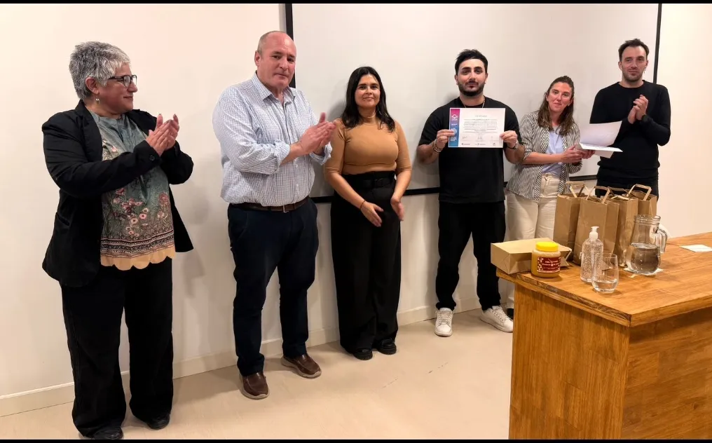 Screenshot_20250911-050811_WhatsApp