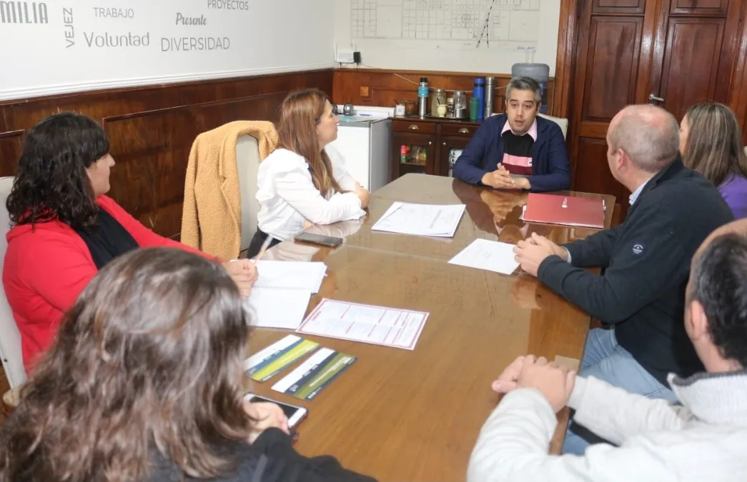 Screenshot_20240430-023816_WhatsApp