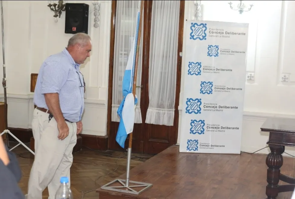 Screenshot_20251218_072002_WhatsApp