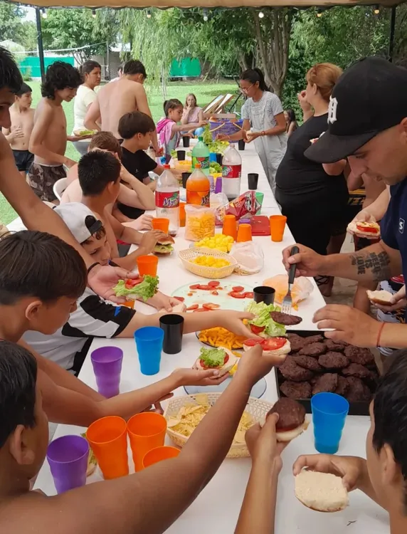 Screenshot_20251206_072128_WhatsApp