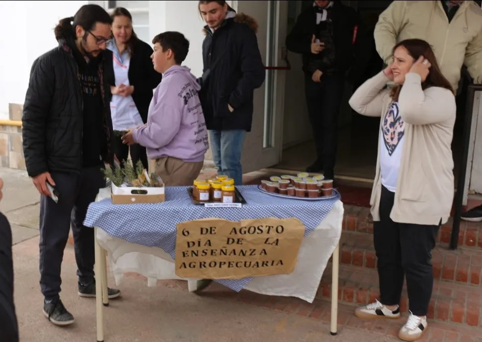 Screenshot_20240817-064922_WhatsApp